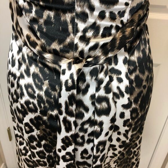 Tweeze Me strapless animal print dress w/ pockets - Picture 12 of 16